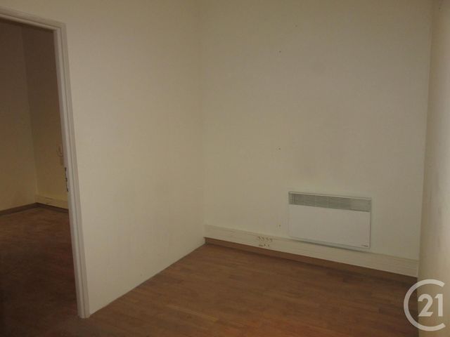 Appartement Local à louer - 1 pièce - 35.0 m2 - DAX - 40 - AQUITAINE - Century 21 Glockner