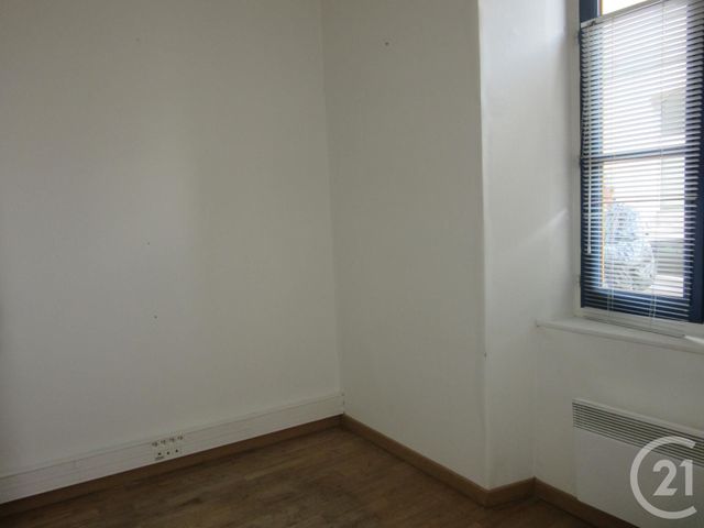 Appartement Local à louer - 1 pièce - 35.0 m2 - DAX - 40 - AQUITAINE - Century 21 Glockner