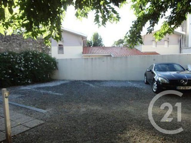 Afficher la photo en grand immeuble à vendre - 312.52 m2 - DAX - 40 - AQUITAINE - Century 21 Glockner