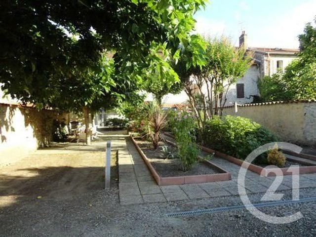 Afficher la photo en grand immeuble à vendre - 312.52 m2 - DAX - 40 - AQUITAINE - Century 21 Glockner