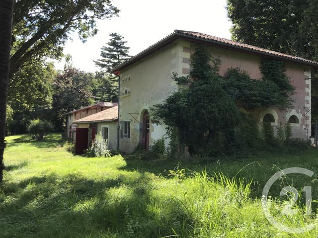 Afficher la photo en grand maison à vendre - 12 pièces - 365.0 m2 - MONTFORT EN CHALOSSE - 40 - AQUITAINE - Century 21 Glockner