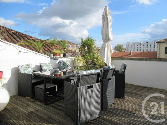 Afficher la photo en grand Appartement F6 à vendre - 6 pièces - 140.0 m2 - DAX - 40 - AQUITAINE - Century 21 Glockner