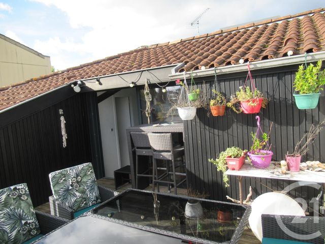 Afficher la photo en grand Appartement F6 à vendre - 6 pièces - 140.0 m2 - DAX - 40 - AQUITAINE - Century 21 Glockner