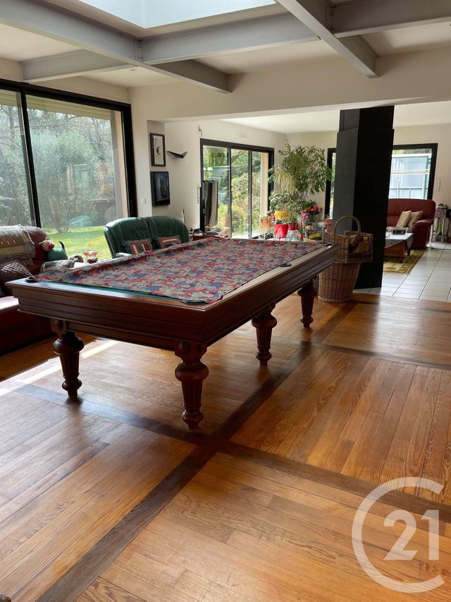 Afficher la photo en grand maison à vendre - 7 pièces - 272.16 m2 - RIVIERE SAAS ET GOURBY - 40 - AQUITAINE - Century 21 Glockner