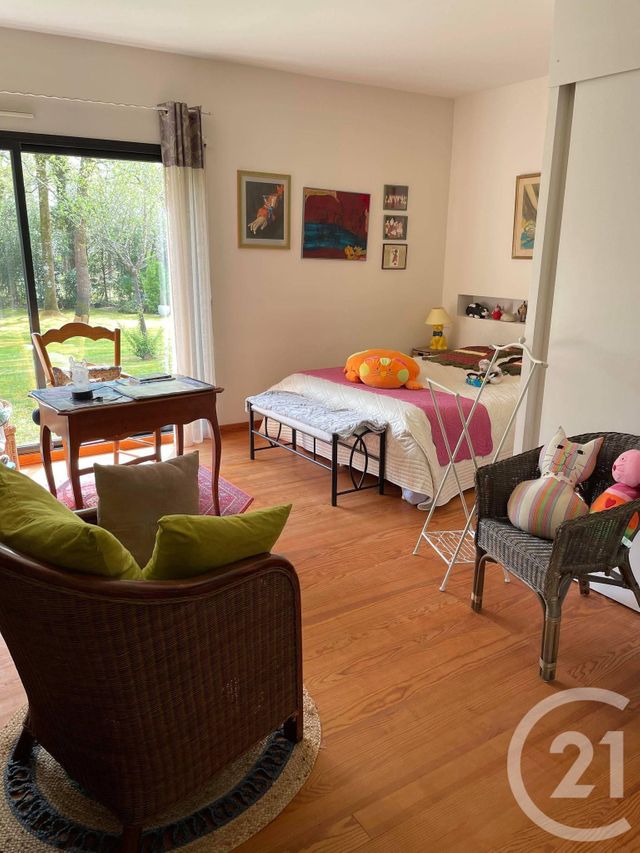 Afficher la photo en grand maison à vendre - 7 pièces - 272.16 m2 - RIVIERE SAAS ET GOURBY - 40 - AQUITAINE - Century 21 Glockner