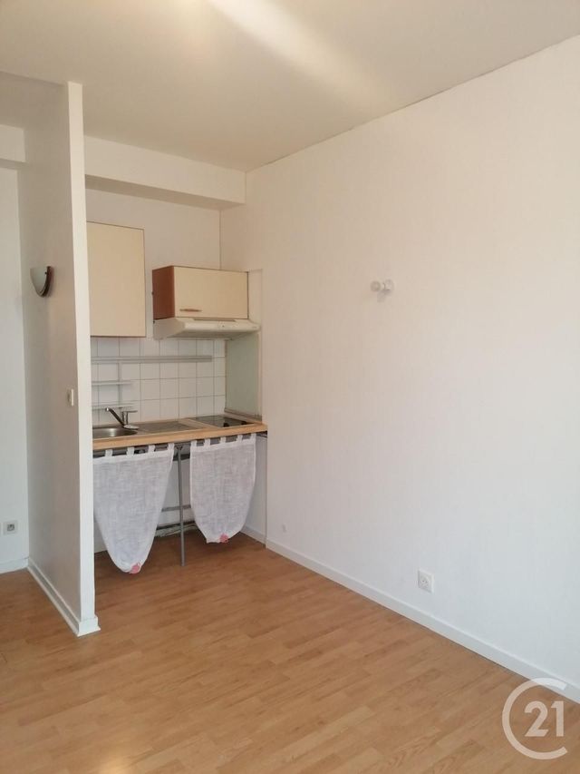 Appartement F2 à louer - 2 pièces - 26.29 m2 - DAX - 40 - AQUITAINE - Century 21 Glockner Appartement F2 à louer - 2 pièces - 26.29 m2 - DAX - 40 - AQUITAINE - Century 21 Glockner