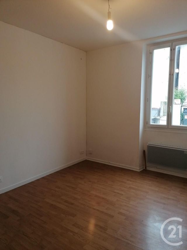 Appartement F2 à louer - 2 pièces - 26.29 m2 - DAX - 40 - AQUITAINE - Century 21 Glockner Appartement F2 à louer - 2 pièces - 26.29 m2 - DAX - 40 - AQUITAINE - Century 21 Glockner