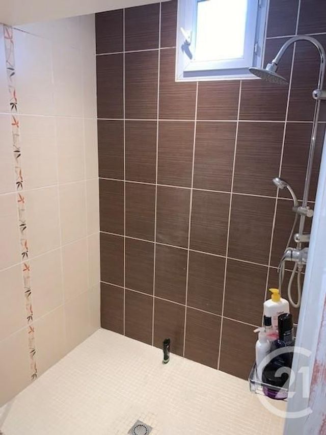 Afficher la photo en grand Appartement F2 à vendre - 2 pièces - 56.59 m2 - MEES - 40 - AQUITAINE - Century 21 Glockner