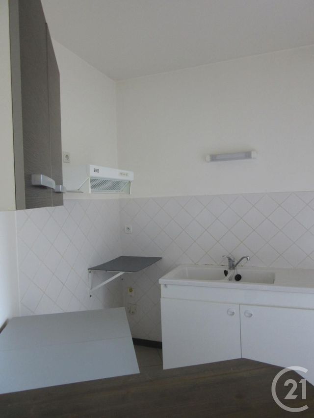 Appartement F3 à louer - 3 pièces - 59.73 m2 - TARTAS - 40 - AQUITAINE - Century 21 Glockner Appartement F3 à louer - 3 pièces - 59.73 m2 - TARTAS - 40 - AQUITAINE - Century 21 Glockner