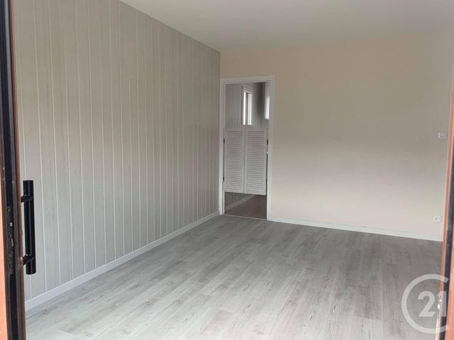 Afficher la photo en grand Studio à vendre - 1 pièce - 24.16 m2 - DAX - 40 - AQUITAINE - Century 21 Glockner