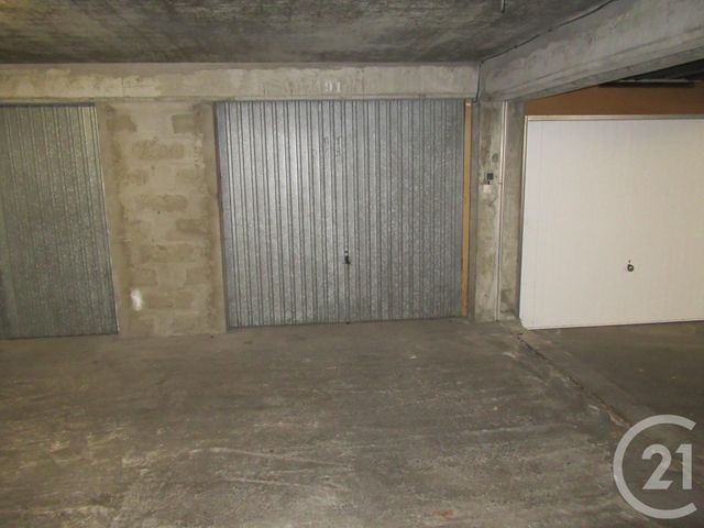 Afficher la photo en grand parking à vendre - 12.0 m2 - 40 - AQUITAINE - Century 21 Glockner