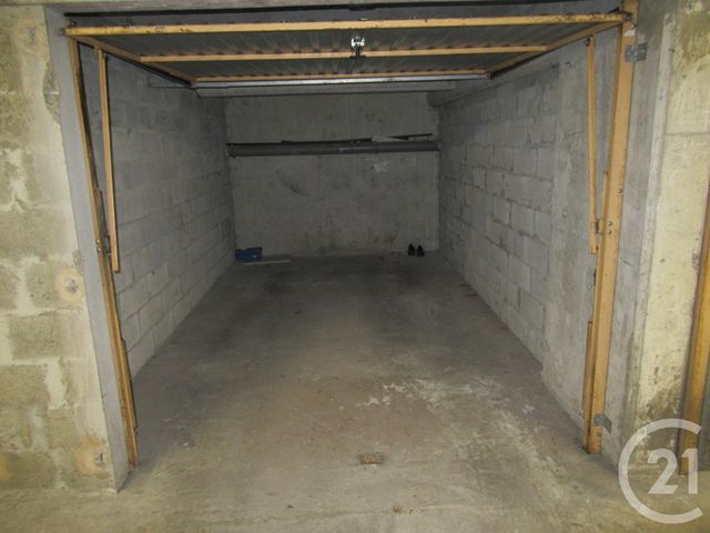 Afficher la photo en grand parking à vendre - 12.0 m2 - 40 - AQUITAINE - Century 21 Glockner