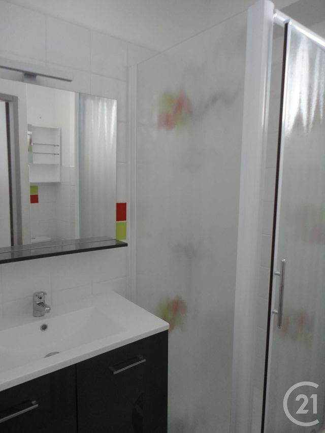 Afficher la photo en grand Appartement F2 à louer - 2 pièces - 34.85 m2 - DAX - 40 - AQUITAINE - Century 21 Glockner
