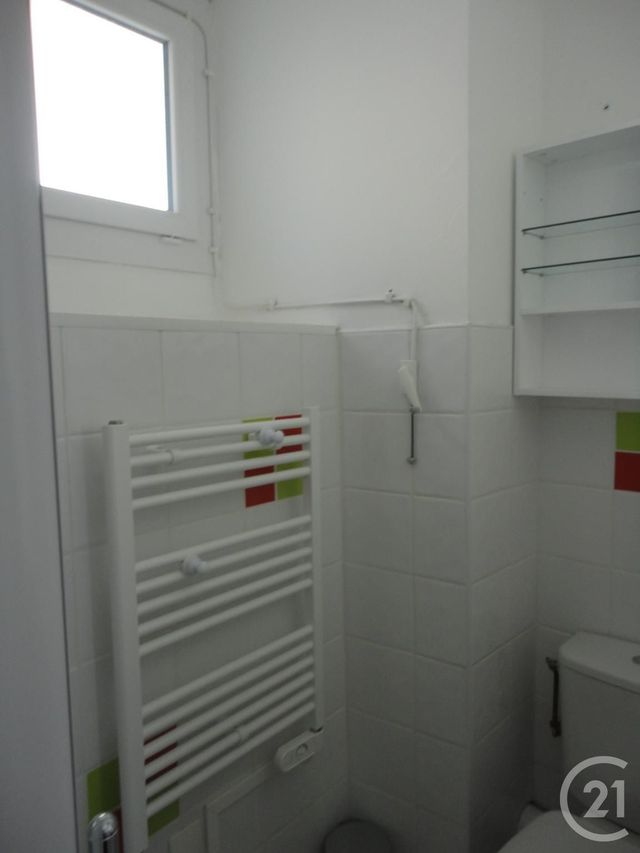 Afficher la photo en grand Appartement F2 à louer - 2 pièces - 34.85 m2 - DAX - 40 - AQUITAINE - Century 21 Glockner