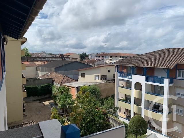 Afficher la photo en grand Appartement F2 à vendre - 2 pièces - 47.96 m2 - DAX - 40 - AQUITAINE - Century 21 Glockner