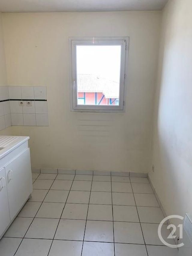 Afficher la photo en grand Appartement F2 à vendre - 2 pièces - 47.96 m2 - DAX - 40 - AQUITAINE - Century 21 Glockner