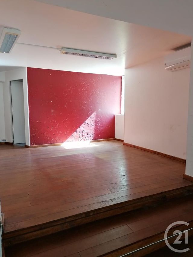 Afficher la photo en grand Appartement F3 à louer - 3 pièces - 60.0 m2 - DAX - 40 - AQUITAINE - Century 21 Glockner