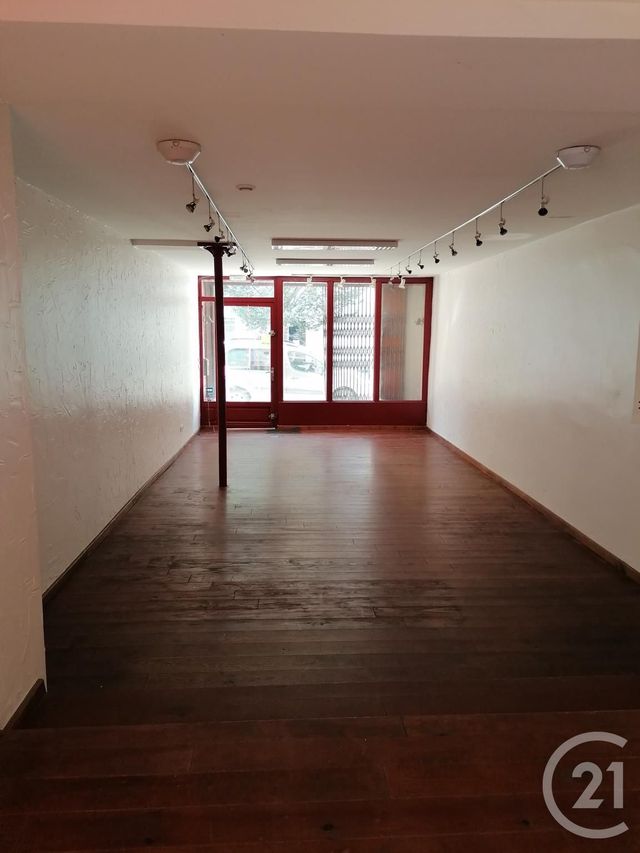 Afficher la photo en grand Appartement F3 à louer - 3 pièces - 60.0 m2 - DAX - 40 - AQUITAINE - Century 21 Glockner