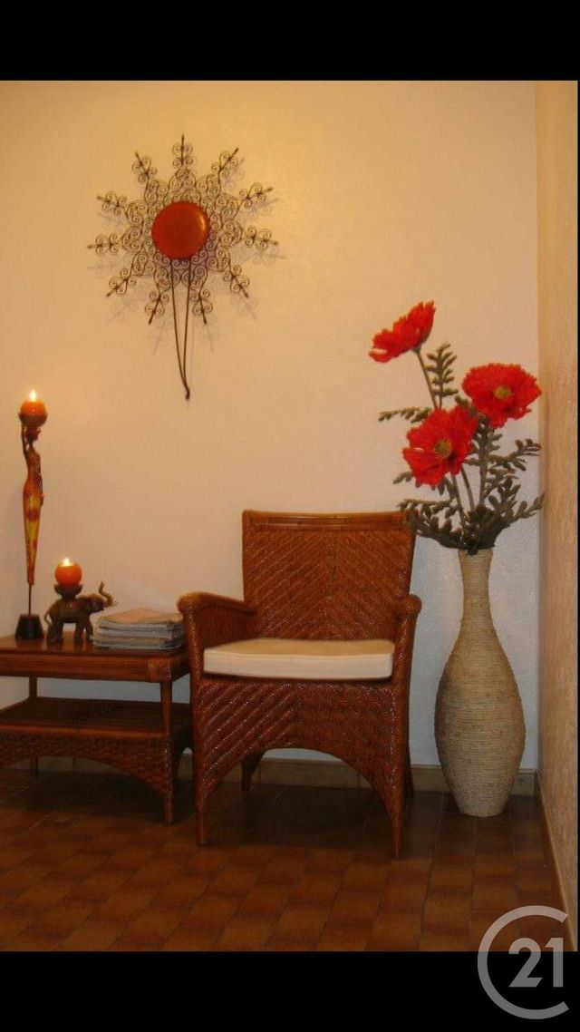 Afficher la photo en grand Appartement Local à louer - 1 pièce - 22.0 m2 - ST PAUL LES DAX - 40 - AQUITAINE - Century 21 Glockner