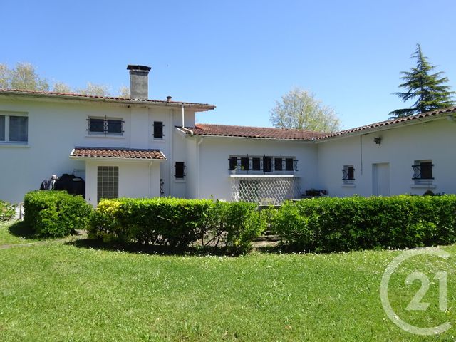 maison à vendre - 9 pièces - 212.0 m2 - TERCIS LES BAINS - 40 - AQUITAINE - Century 21 Glockner