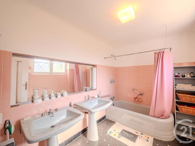 maison à vendre - 9 pièces - 212.0 m2 - TERCIS LES BAINS - 40 - AQUITAINE - Century 21 Glockner