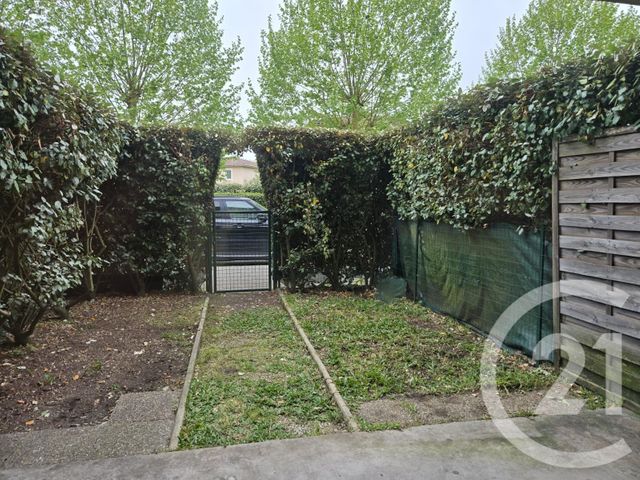 Appartement T1 à vendre - 1 pièce - 24.27 m2 - ST PAUL LES DAX - 40 - AQUITAINE - Century 21 Glockner