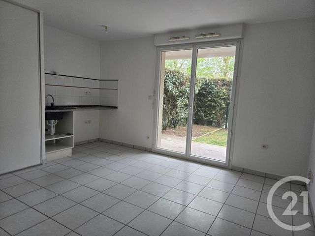 Appartement T1 à vendre - 1 pièce - 24.27 m2 - ST PAUL LES DAX - 40 - AQUITAINE - Century 21 Glockner