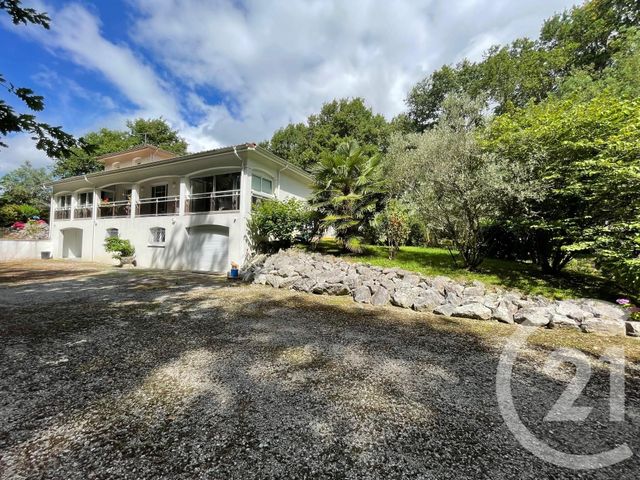 Afficher la photo en grand maison à vendre - 8 pièces - 207.0 m2 - DAX - 40 - AQUITAINE - Century 21 Glockner