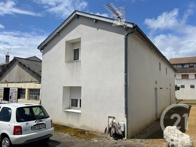 Appartement F4 à vendre - 4 pièces - 83.0 m2 - HAGETMAU - 40 - AQUITAINE - Century 21 Glockner