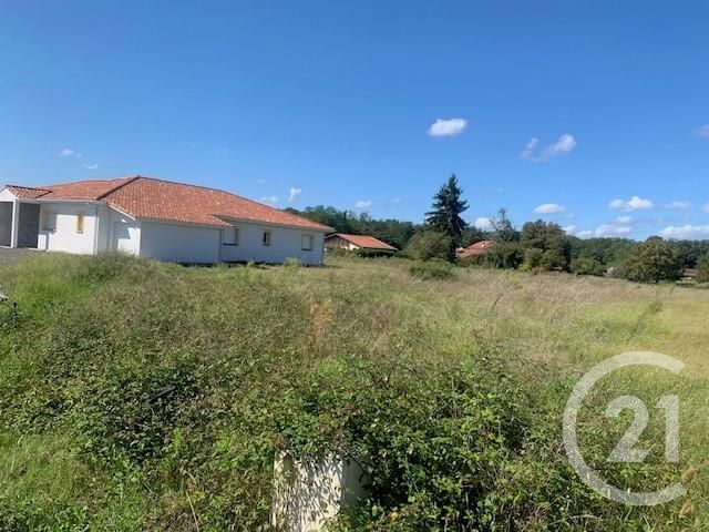 Afficher la photo en grand terrain à vendre - 1535.0 m2 - CANDRESSE - 40 - AQUITAINE - Century 21 Glockner