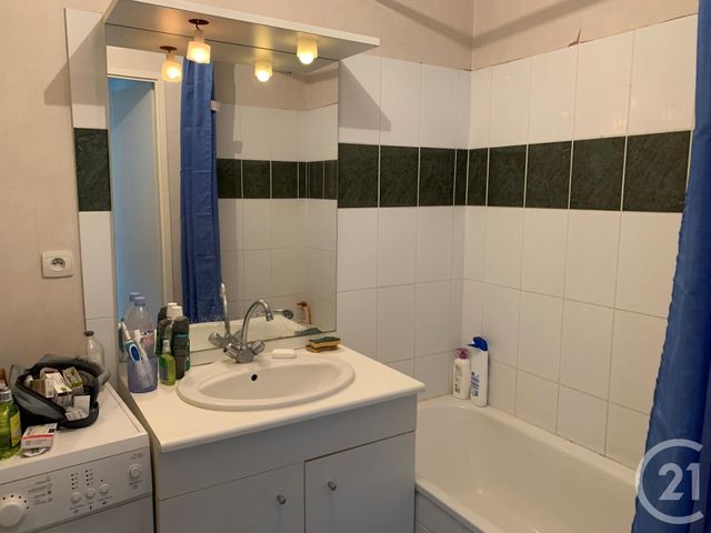 Appartement T2 à vendre - 2 pièces - 47.68 m2 - DAX - 40 - AQUITAINE - Century 21 Glockner