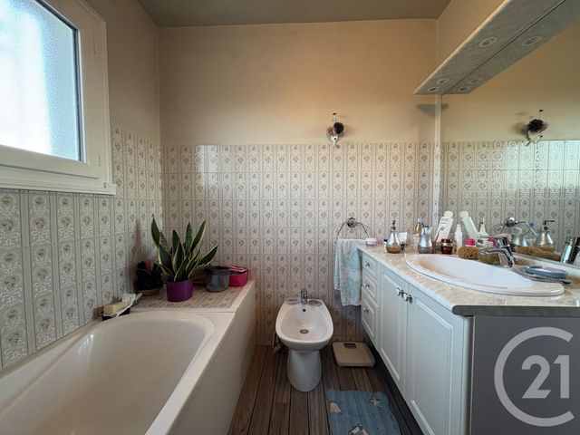 maison à vendre - 7 pièces - 151.92 m2 - ST PANDELON - 40 - AQUITAINE - Century 21 Glockner