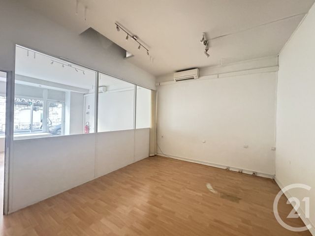 Afficher la photo en grand Appartement Local à louer - 1 pièce - 41.0 m2 - DAX - 40 - AQUITAINE - Century 21 Glockner