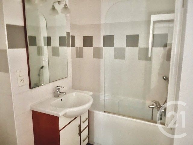 Appartement F3 à louer - 3 pièces - 47.27 m2 - TARTAS - 40 - AQUITAINE - Century 21 Glockner