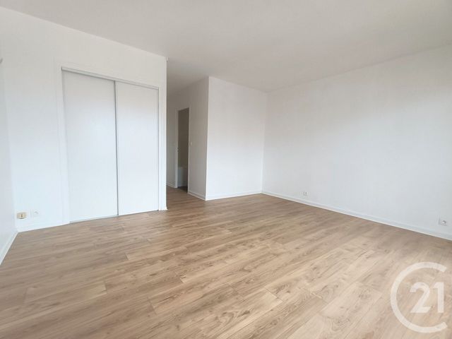 Appartement Studio à louer - 1 pièce - 27.0 m2 - DAX - 40 - AQUITAINE - Century 21 Glockner