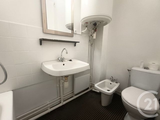 Appartement Studio à louer - 1 pièce - 27.0 m2 - DAX - 40 - AQUITAINE - Century 21 Glockner