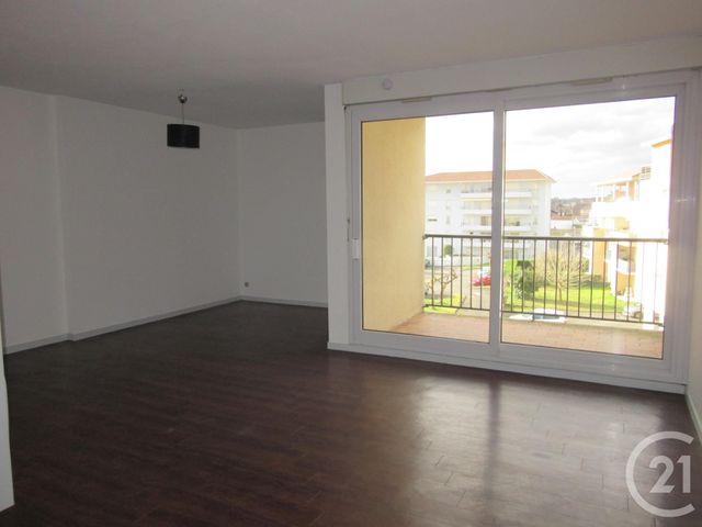 Appartement Studio à louer - 1 pièce - 35.66 m2 - ST PAUL LES DAX - 40 - AQUITAINE - Century 21 Glockner