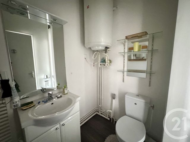 Appartement Studio à louer - 1 pièce - 20.21 m2 - DAX - 40 - AQUITAINE - Century 21 Glockner