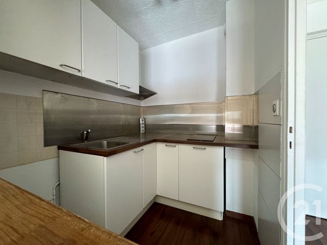 Appartement Studio à louer - 1 pièce - 27.99 m2 - DAX - 40 - AQUITAINE - Century 21 Glockner