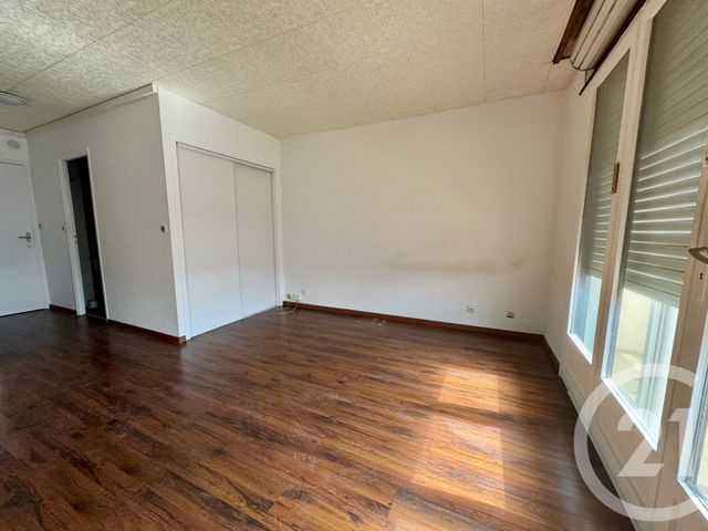 Appartement Studio à louer - 1 pièce - 27.99 m2 - DAX - 40 - AQUITAINE - Century 21 Glockner