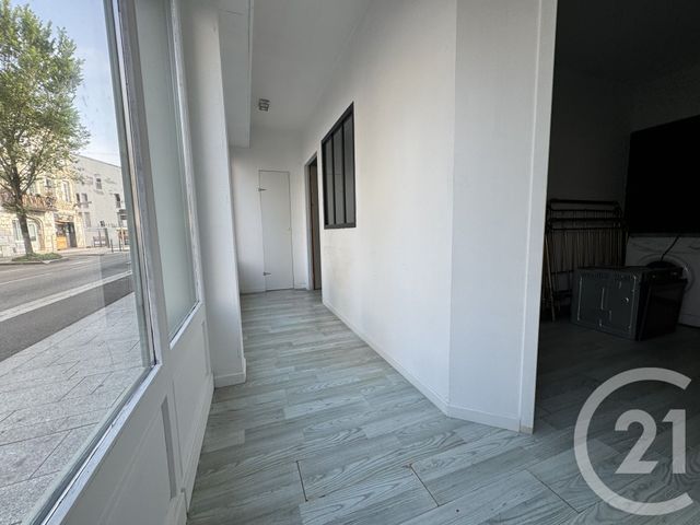 Appartement Local à louer - 2 pièces - 39.0 m2 - DAX - 40 - AQUITAINE - Century 21 Glockner