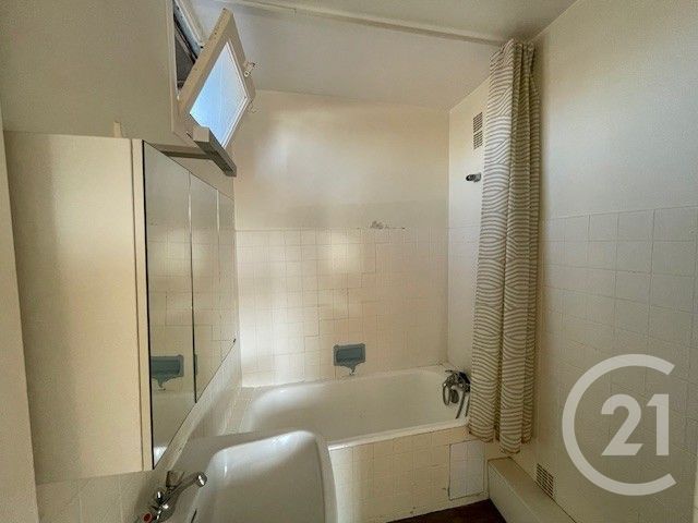 Appartement F2 à vendre - 2 pièces - 52.81 m2 - DAX - 40 - AQUITAINE - Century 21 Glockner