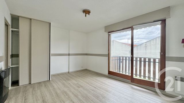 Appartement F1 à louer DAX
