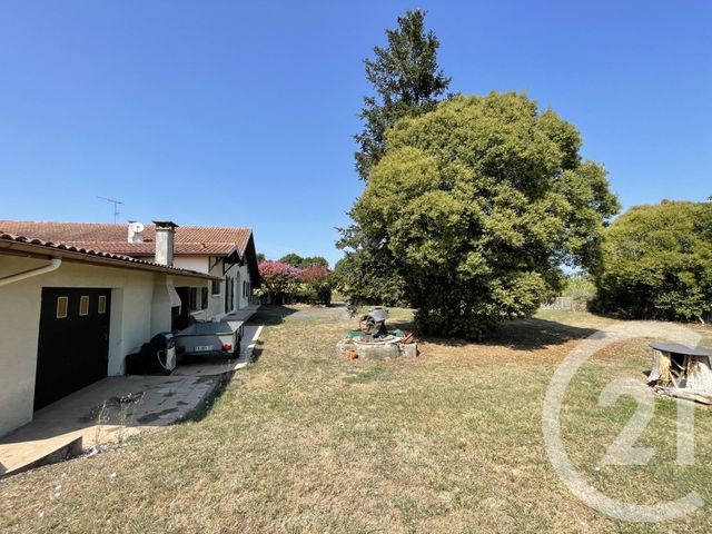 maison à vendre - 10 pièces - 234.0 m2 - SAUGNAC ET CAMBRAN - 40 - AQUITAINE - Century 21 Glockner