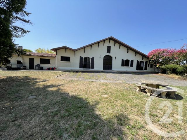 maison à vendre - 10 pièces - 234.0 m2 - SAUGNAC ET CAMBRAN - 40 - AQUITAINE - Century 21 Glockner