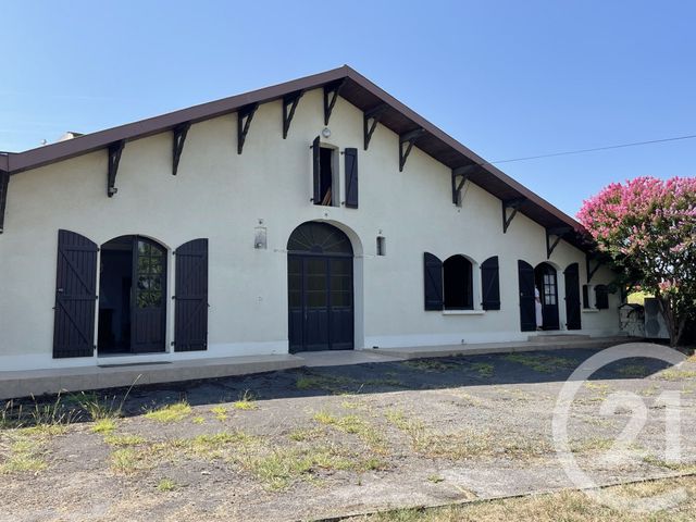 maison à vendre - 10 pièces - 234.0 m2 - SAUGNAC ET CAMBRAN - 40 - AQUITAINE - Century 21 Glockner