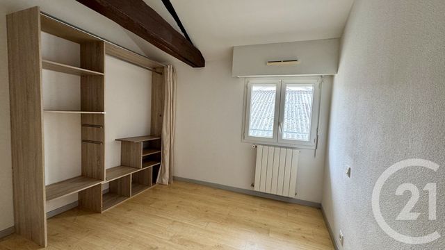 Appartement F4 à louer - 4 pièces - 83.2 m2 - HAGETMAU - 40 - AQUITAINE - Century 21 Glockner