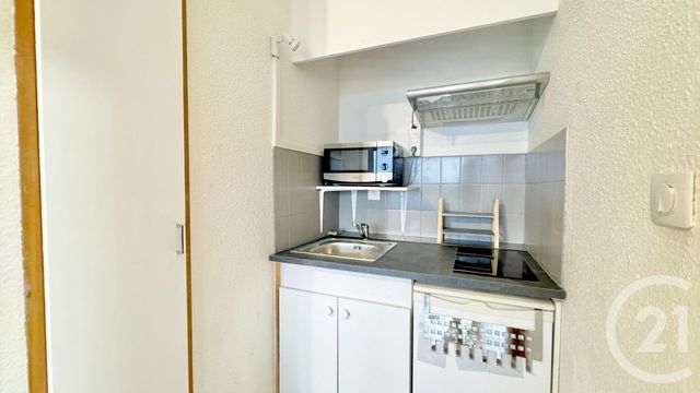 Afficher la photo en grand Appartement F1 à louer - 1 pièce - 25.78 m2 - DAX - 40 - AQUITAINE - Century 21 Glockner