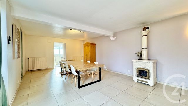 maison à louer - 7 pièces - 221.75 m2 - POYARTIN - 40 - AQUITAINE - Century 21 Glockner