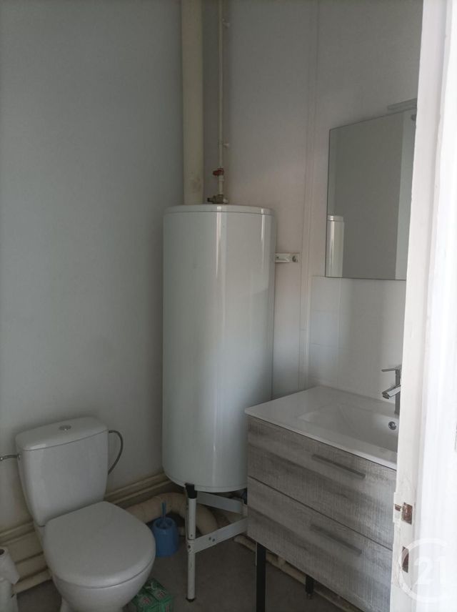 Appartement Studio à louer - 1 pièce - 25.42 m2 - DAX - 40 - AQUITAINE - Century 21 Glockner